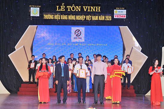  Nâng tầm sản phẩm cà phê xếp hạng sản phẩm OCOP 5 sao