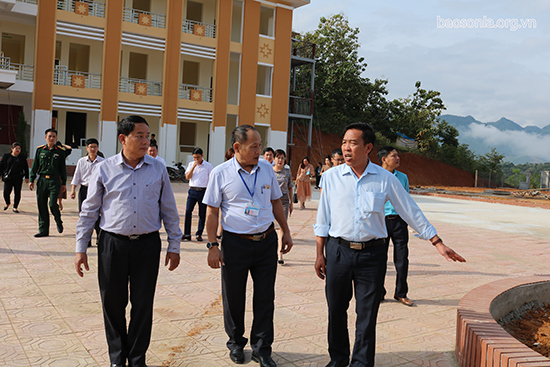  Kiểm tra thực hiện các tiêu chí xã nông thôn mới tại huyện Yên Châu và Phù Yên